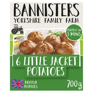 Bannisters Yorkshire Family Farm 8 Baked Jacket Potatoes 1.2kg