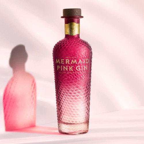 The Isle of Wight Distillery Mermaid Pink Gin