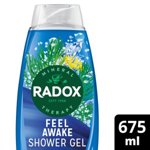 Radox Limited Edition FIFA World Cup 26** Feel Energised 2-in-1 Shower Gel & Shampoo 450 ml