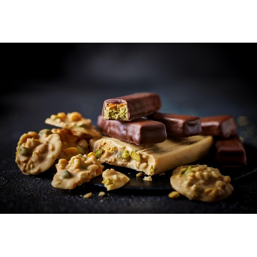 M&S Choc Marks Blonde with Pistachios