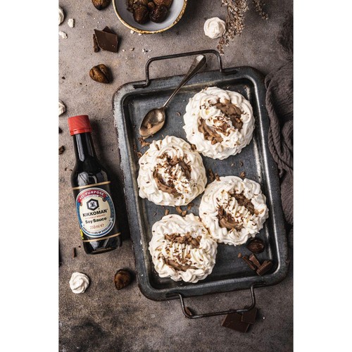 Kikkoman Naturally Brewed Soy Sauce