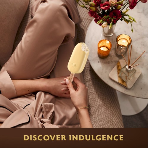 Magnum White Chocolate Ice Cream Sticks 