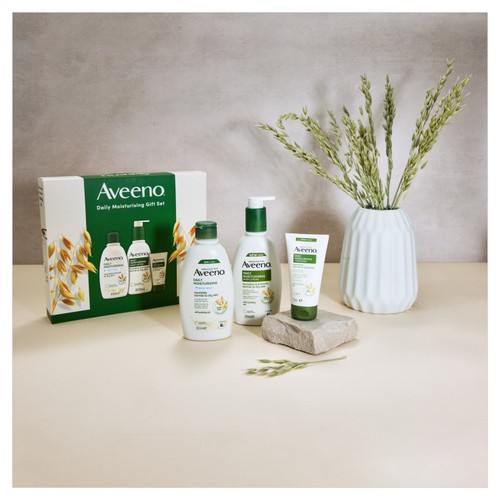 Aveeno Daily Moisturising Gift Set