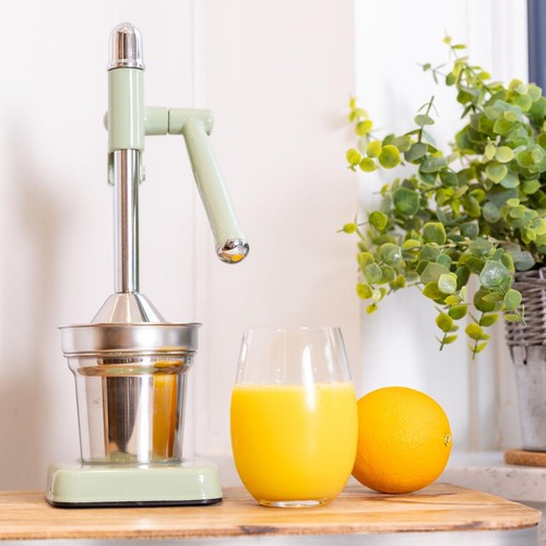 KitchenCraft Living Nostalgia Heavy Duty Lever Arm Juicer, English Sage