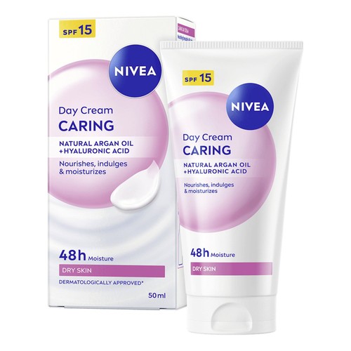NIVEA Day Cream Face Moisturiser for Dry & Sensitive Skin SPF15