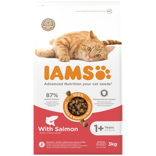 IAMS Adult Dry Cat Food Salmon