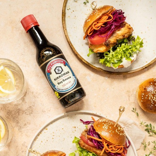 Kikkoman Naturally Brewed Soy Sauce