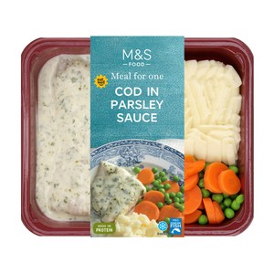 M&S Cod in Parsley Sauce with Mash, Peas & Carrots