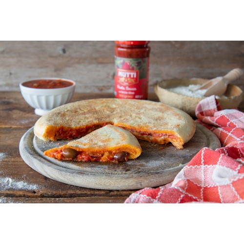 Mutti Tomato & Olive Pasta Sauce No Added Sugar