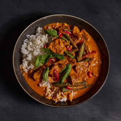 THIS Isn't Chicken Plant-Based Pieces