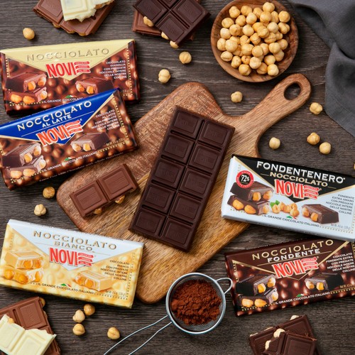 Novi Fondentenero Extra Dark Chocolate with Whole Hazelnuts