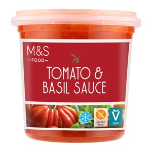 Essential Tomato & Basil Pasta Sauce