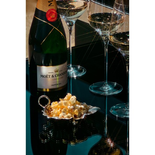 Moet & Chandon Brut Imperial Champagne, 75cl