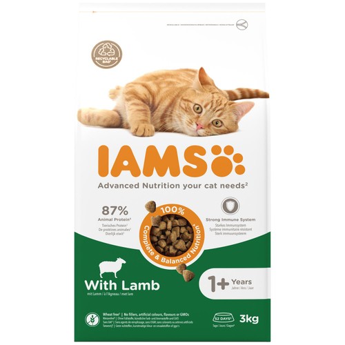 IAMS Adult Dry Cat Food Lamb
