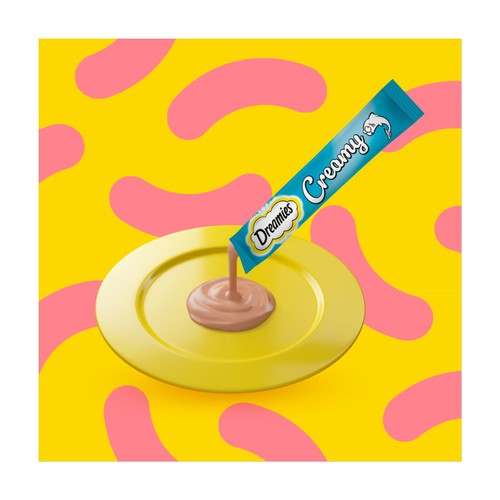 Dreamies Cat Treat Creamy Snack with Chicken & Salmon