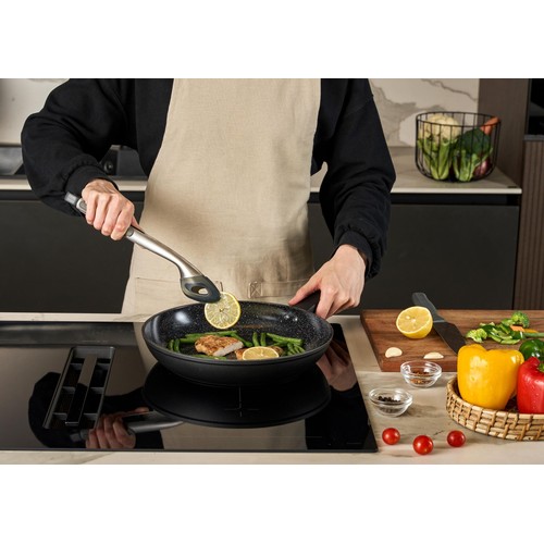 Zyliss Ultimate Ceramic 28cm Frying Pan