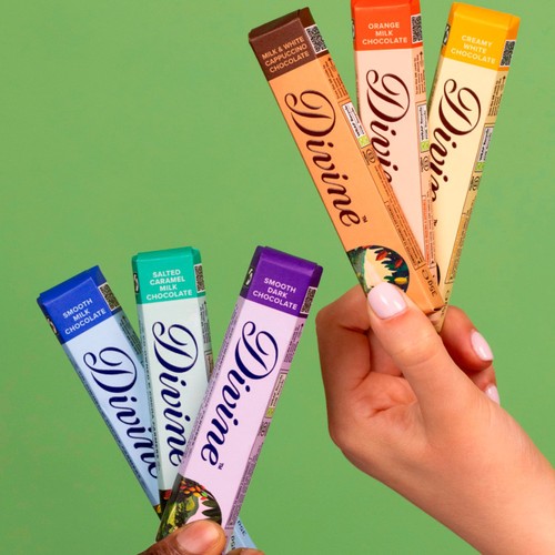Divine Milk & White Chocolate Cappuccino Bar
