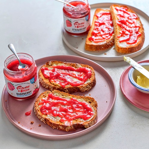 Fearne & Rosie Raspberry Seedless Jam 70% Fruit