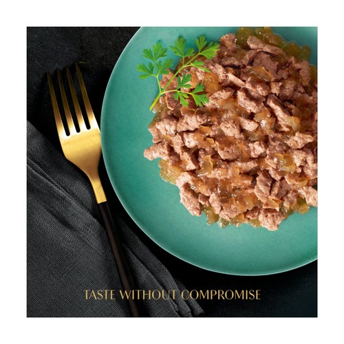 Sheba Fine Flakes Cat Tray with Chicken in Jelly