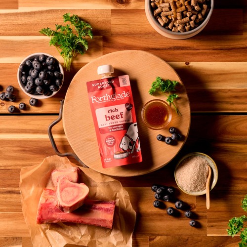 Forthglade Bone Broth Topper for Dogs, Rich Beef