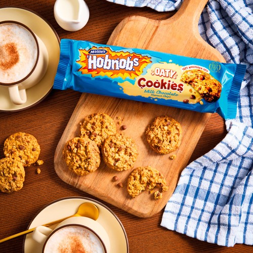 McVitie's Hobnobs Biscuits Oaty Cookies Milk Chocolate