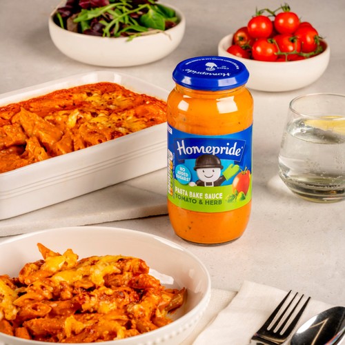 Homepride No Added Sugar Tomato & Herb Pasta Bake Sauce