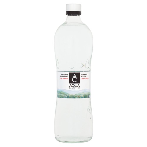 AQUA Carpatica Glass Naturally Sparkling Mineral Water Nitrates Free