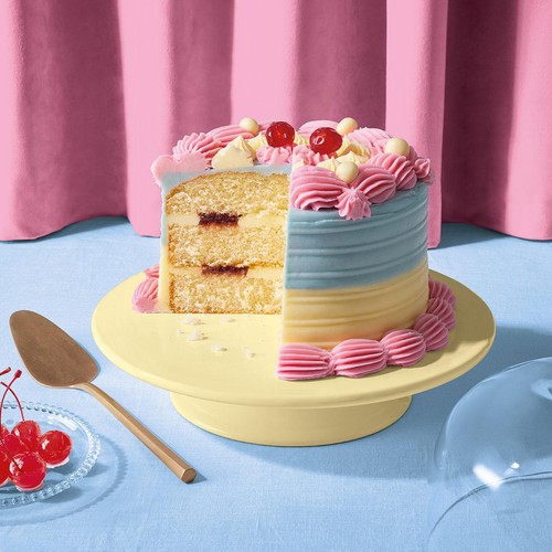 M&S Vintage Party Cake