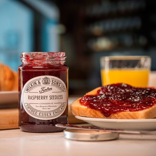 Tiptree Raspberry Seedless Jam