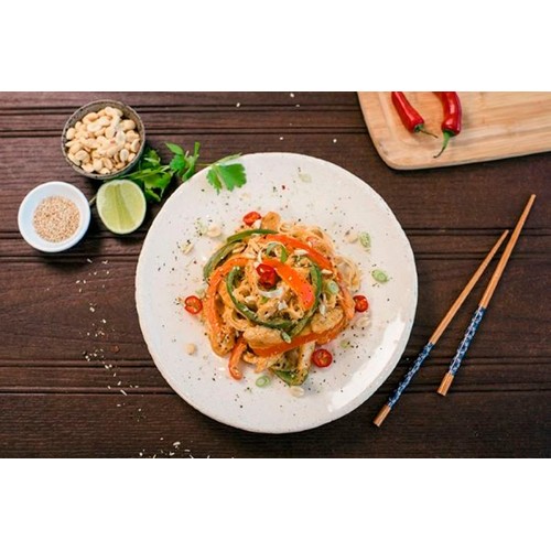 Simply Cook Bang Bang Chicken Noodles
