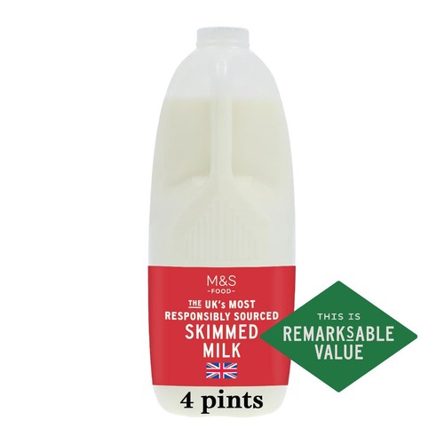 M&S Select Farms British Skimmed Milk 4 Pints