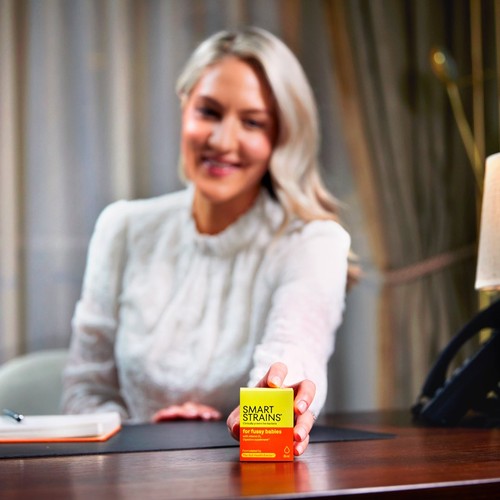 SMART STRAINS probiotic immune & digestive drops for babies and toddlers.