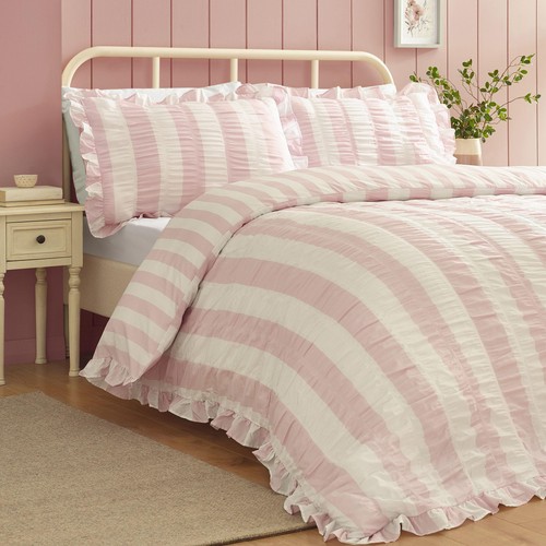 Catherine Lansfield Seersucker Frill Super King Duvet Set