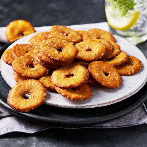M&S Honey, Mustard & Onion Pretzel Thins