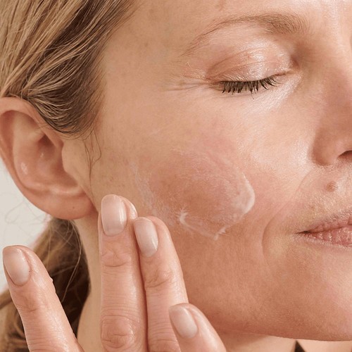 Balance Me Pure Skin Travel Face Wash 