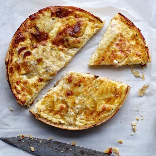 Jon Thorner's Mature Somerset Cheddar & Onion Quiche Small