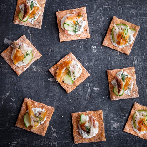Peter's Yard Fig Sourdough Crackers