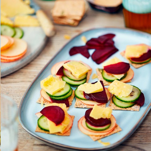Peter's Yard Pumpkin & Sunflower Seed Sourdough Crackers