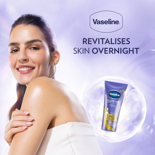 Vaseline Gluta-Hya Lotion Overnight Radiance