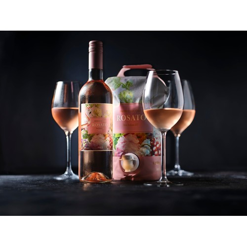 M&S Rosato Pouch