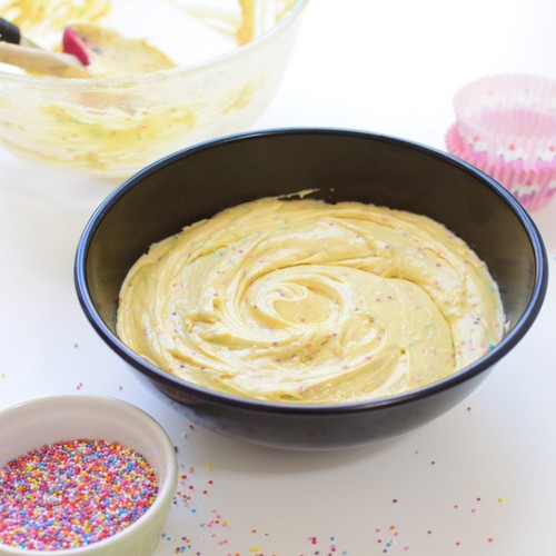Tala Non-stick Sphere Cake Tin