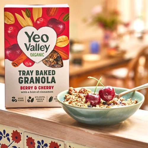 Yeo Valley Organic Tray Baked Granola Berry & Cherry