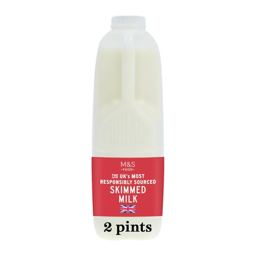 M&S Select Farms British Skimmed Milk 2 Pints