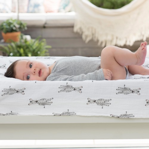 Aden + Anais Muslin Swaddles Safari Babes