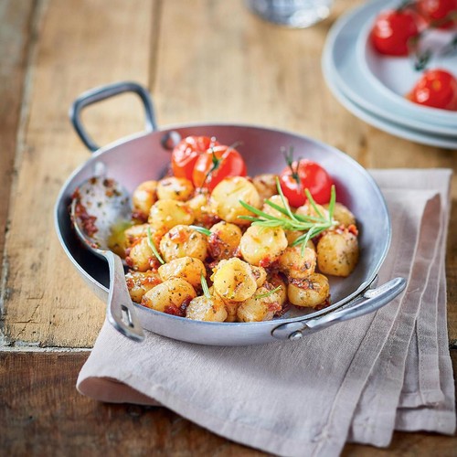 Picard MSC Scallops with Tomato & Rosemary
