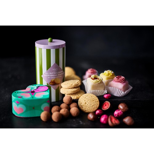 M&S Collection Fondant Fancies