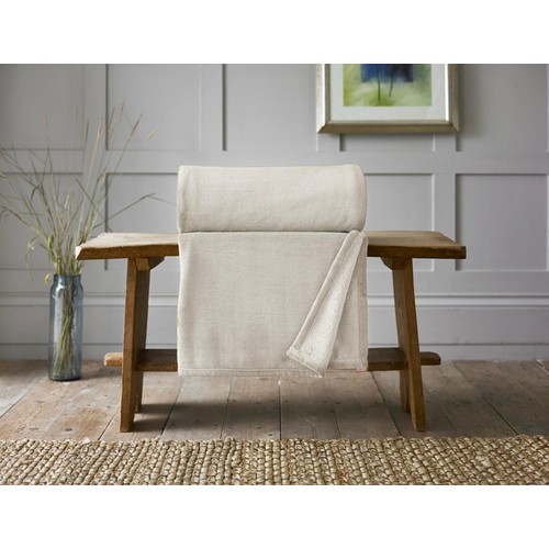 Deyongs Snuggle Touch Throw Extra Large, Cappuccino