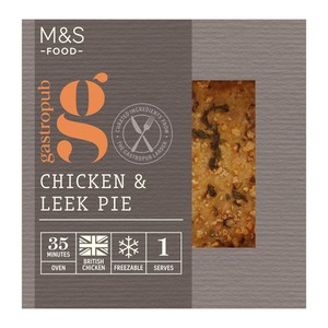 M&S Gastropub Chicken & Leek Pie for One
