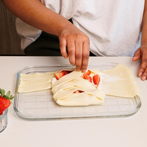 Pyrex Glass Baking & Oven Tray 32cm