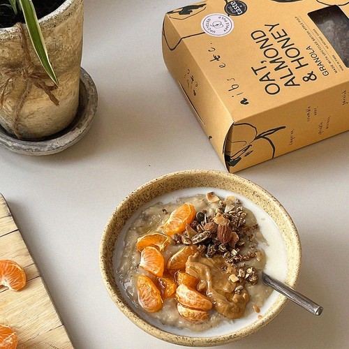 nibs etc. Oat, Almond & Honey Granola